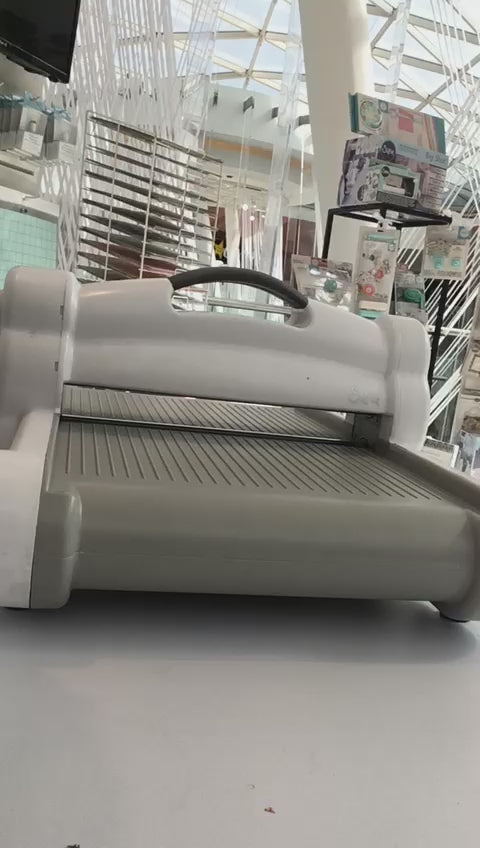 Troqueladora o Cortadora Manual Big Shot Starter Kit